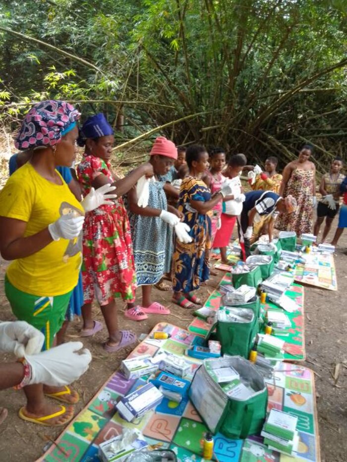 Midwives wearing gloves in Cameroon