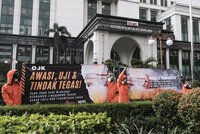 Siaran media: Laporan baru mencatat berbagai pelanggaran HAM di dalam industri minyak sawit Indonesia yang memasok perusahaan-perusahaan terbesar didunia