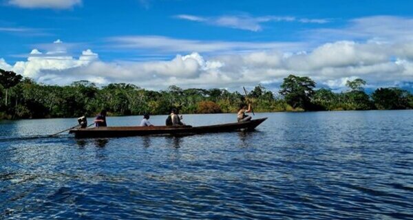 Guardia Indígena del pueblo Shipibo ejerce su autonomía expulsando pescadores ilegales de la laguna Yacumama en Ucayali