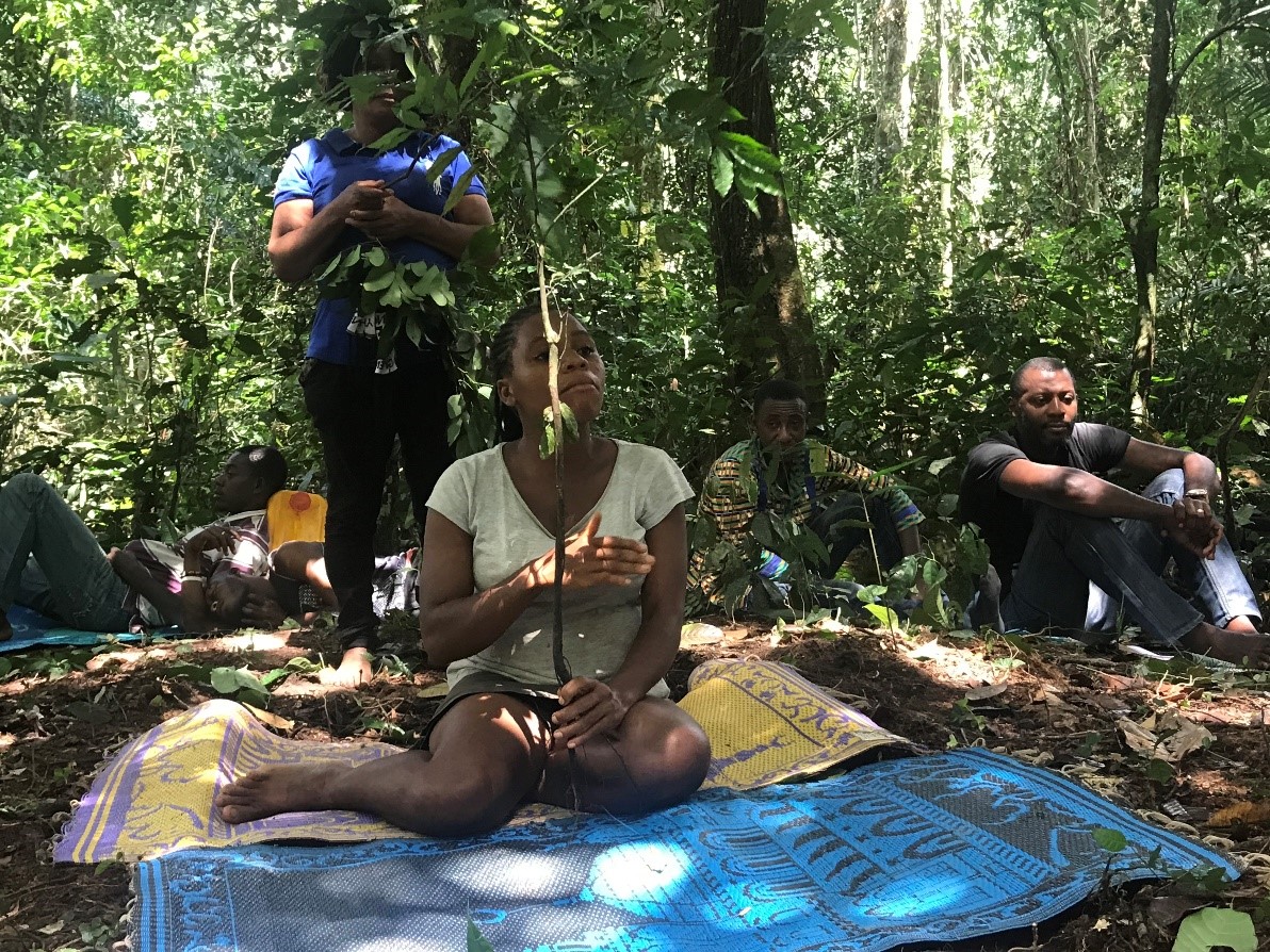 Amane Jeanine making a commitment to her peers. Picture by Nsioh Macnight